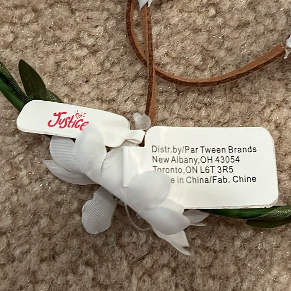 NWT Justice Floral dangling garland headpiece, boho, white flowers w/ rhinestone - Picture 10 of 12